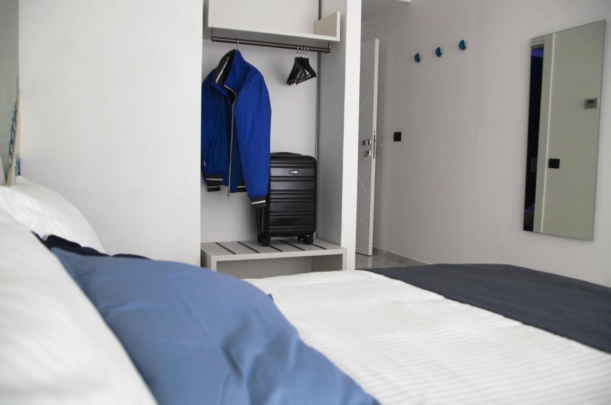 Hotel Be-Coloured Neapol Pokoj fotografie